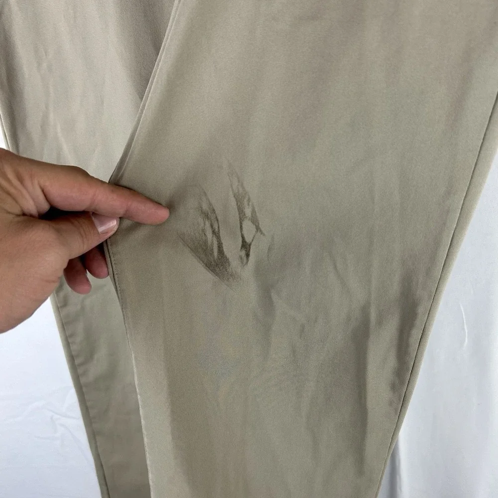 Rhone Commuter Pants 31x29 Beige Slim Fit Golf Stretch Performance Casual‎ *Flaw